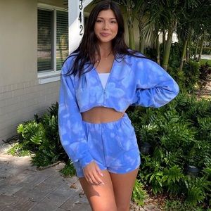 BLUE TIE DYE REWORKED ZIP SET ✨